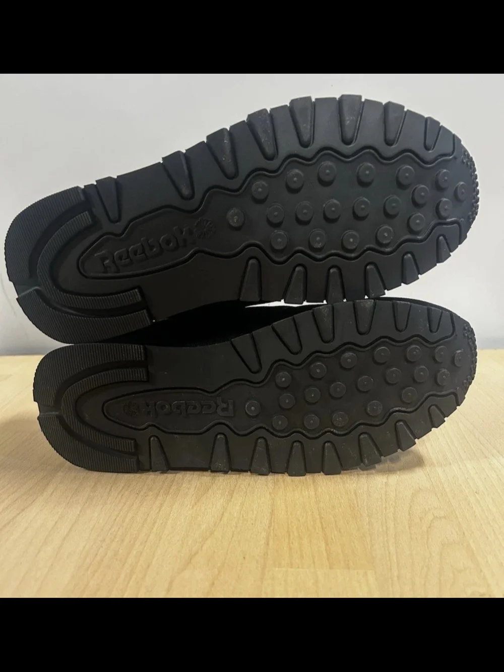 Reebok Kids Black Low-Top Sneakers Unisex